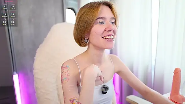 Snapshot of MyBabyLana chatting on 03.27.26 MyBabyLana online show from 03.27.26