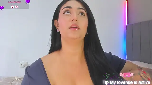 Snapshot of Curvy_sweet chatting on 03.21.26 Curvy sweet online show from 03.21.26