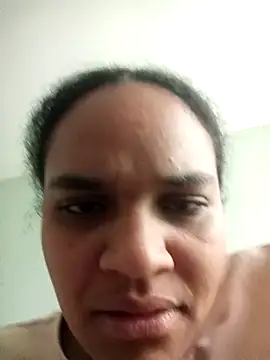 Snapshot of sexygirlatin chatting on 02.24.26 sexygirlatin online show from 02.24.26