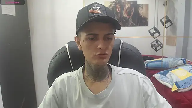 Snapshot of benjamin_anthony chatting on 02.24.26 benjamin anthony online show from 02.24.26