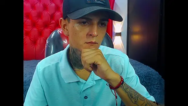 Snapshot of benjamin_anthony chatting on 02.26.26 benjamin anthony online show from 02.26.26