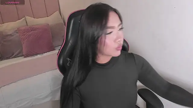 ween sheng  online show from 04.10.26