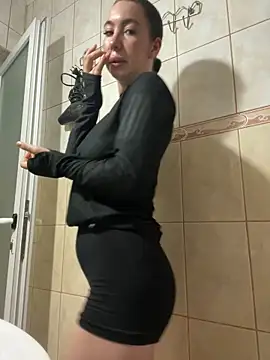 Snapshot of I_amSis chatting on 02.24.26 I amSis online show from 02.24.26