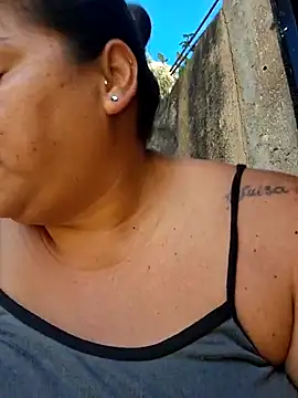 Juli Powl online show from 03.10.26