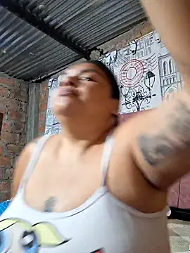 Juli Powl online show from 04.10.26