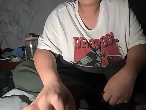 hugeindiantitties online show from 03.01.26