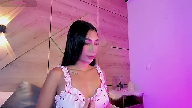 Snapshot of _victoria_lee chatting on 02.20.26 victoria lee online show from 02.20.26