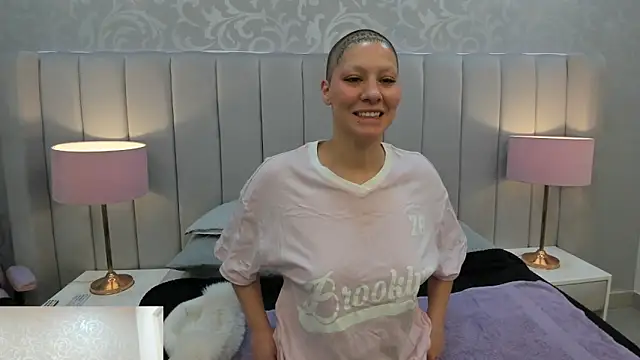 Raven1fox online show from 02.28.26