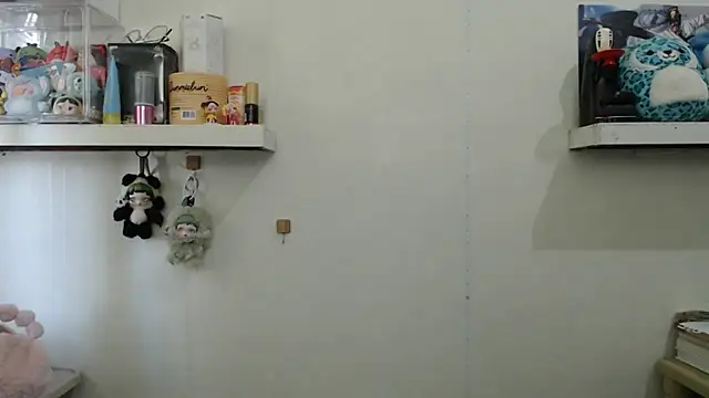 Snapshot of GloryKulikowski chatting on 02.17.26 GloryKulikowski online show from 02.17.26