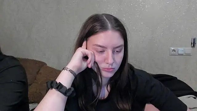 love lina muuur online show from 02.27.26