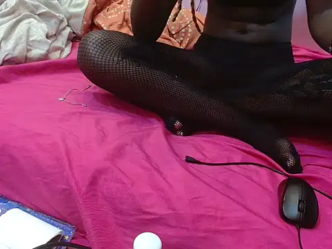 samkelo2013 online show from 02.17.26