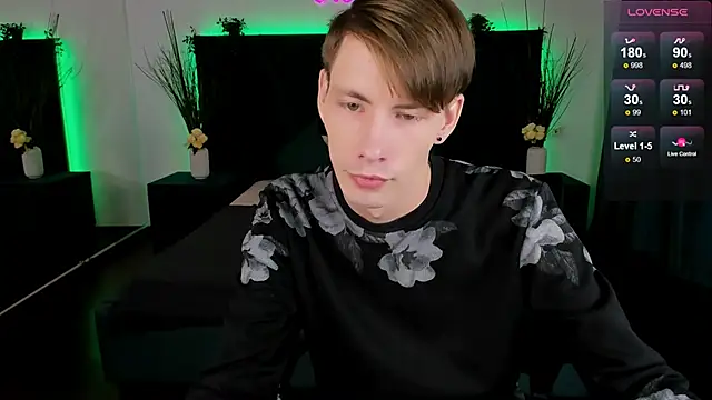 Erick Wilson online show from 11.26.25