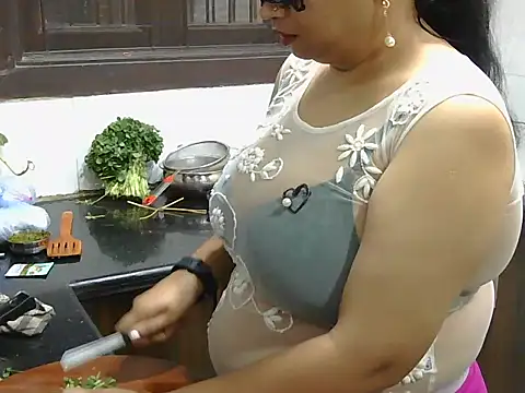 Hot Sonniyaa online show from 02.23.26