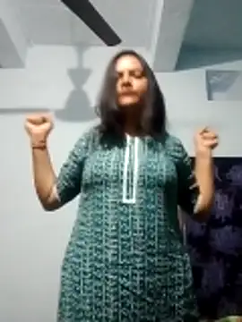 Anushka Singh0 online show from 03.03.26