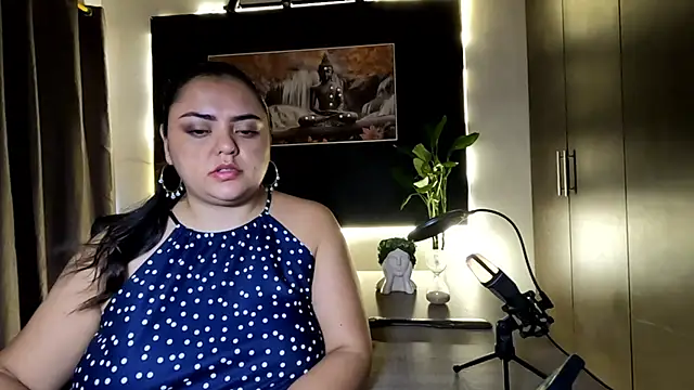 AzaraOnyx online show from 07.08.26
