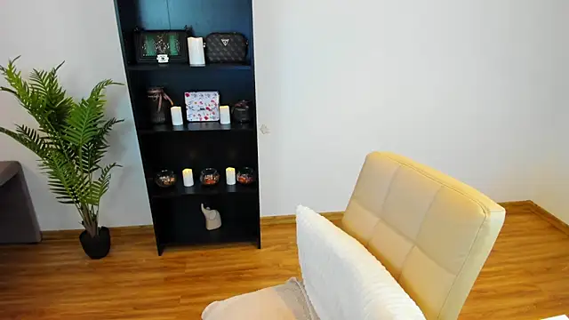 Snapshot of khloe_starrr chatting on 03.23.26 khloe starrr online show from 03.23.26