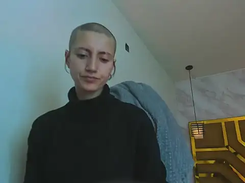 Snapshot of Fieramadame chatting on 03.24.26 Fieramadame online show from 03.24.26