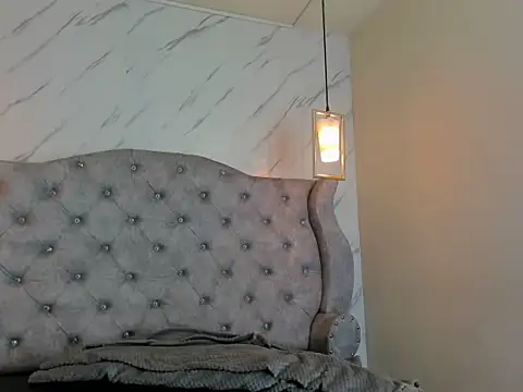 Snapshot of Fieramadame chatting on 04.10.26 Fieramadame online show from 04.10.26