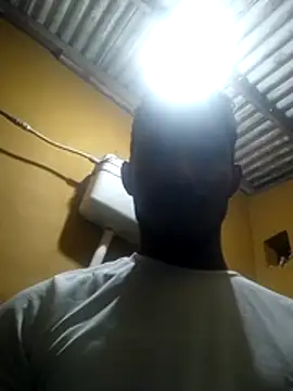 Snapshot of Deniodamasio chatting on 02.15.26 Deniodamasio online show from 02.15.26