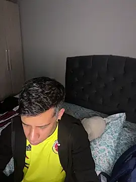 Snapshot of WILD_BIGCOCK35 chatting on 02.15.26 WILD BIGCOCK35 online show from 02.15.26