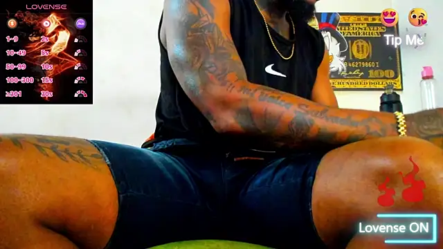 Snapshot of ZIANY_25CM chatting on 03.15.26 ZIANY 25CM online show from 03.15.26