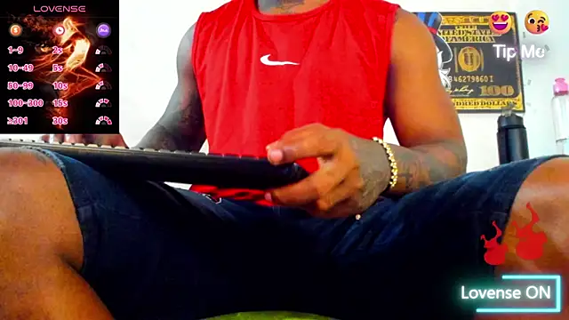 Snapshot of ZIANY_25CM chatting on 03.31.26 ZIANY 25CM online show from 03.31.26