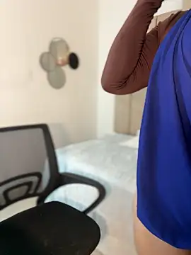 Snapshot of rashaaa_ chatting on 03.01.26 rashaaa online show from 03.01.26