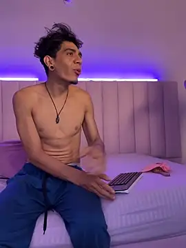 abrilandjulian online show from 03.31.26