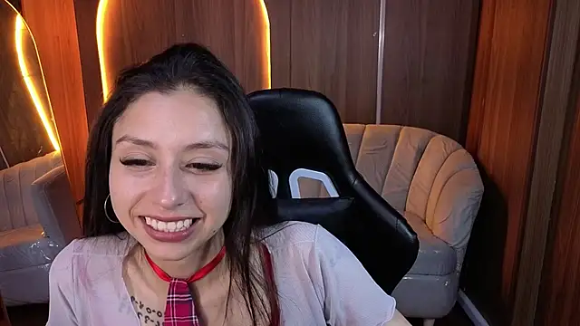 Hadda crazy b online show from 02.19.26