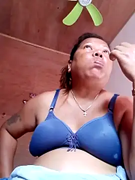 chubbysexy28 online show from 02.27.26