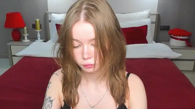 Violetta  Dreams online show from 04.30.26