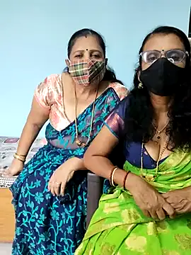 Snapshot of Kannadasexywifes chatting on 04.16.26 Kannadasexywifes online show from 04.16.26