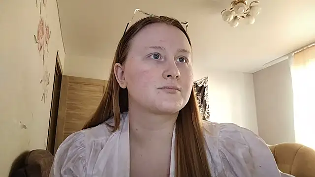 AnikaLipps online show from 03.21.26