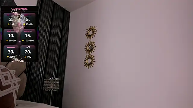 LunaVelour13 online show from 04.17.26