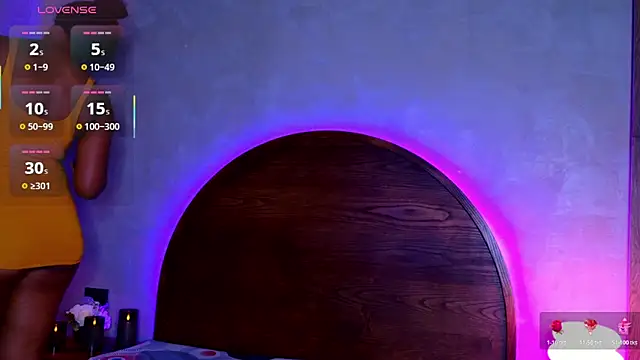 Kinsleybrown online show from 03.10.26