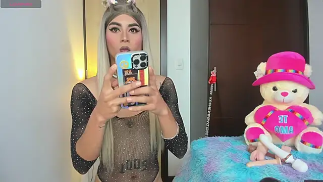 Snapshot of alisoondrean_ chatting on 02.20.26 alisoondrean online show from 02.20.26