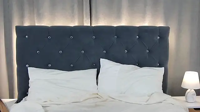 VikkyVonn online show from 07.11.26