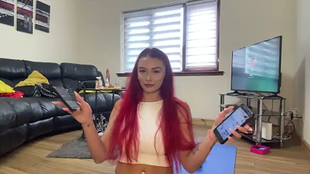 Snapshot of FoxyValentine chatting on 03.12.26 FoxyValentine online show from 03.12.26