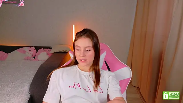 KateNickson online show from 03.22.26