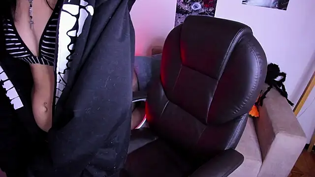 Hoshi Miuu online show from 03.20.26