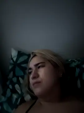 Snapshot of violet-grey chatting on 02.28.26 violet-grey online show from 02.28.26