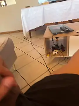 Snapshot of colouredboyfrombelhar chatting on 02.20.26 colouredboyfrombelhar online show from 02.20.26