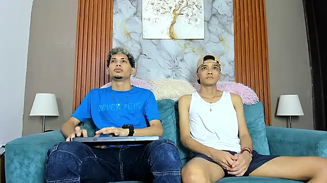 Snapshot of YOUNG_BOYS_HELL chatting on 03.15.26 YOUNG BOYS HELL online show from 03.15.26