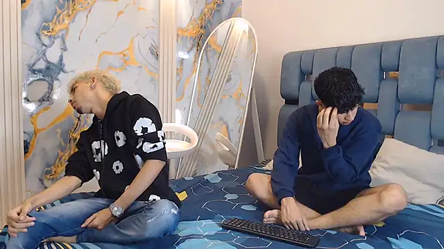 YOUNG BOYS HELL online show from 05.22.26