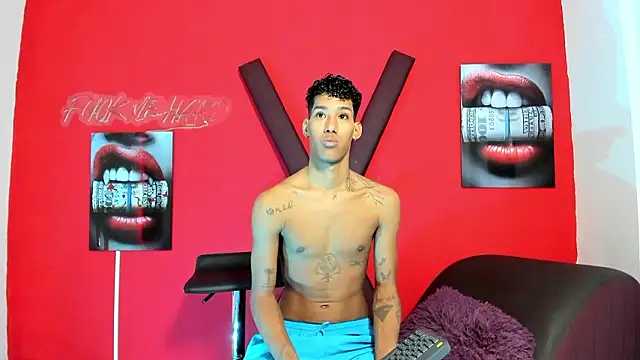 GREEN BOYS online show from 03.10.26