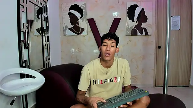 GREEN BOYS online show from 03.28.26