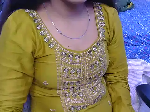 Snapshot of its-taniya chatting on 06.13.26 its-taniya online show from 06.13.26