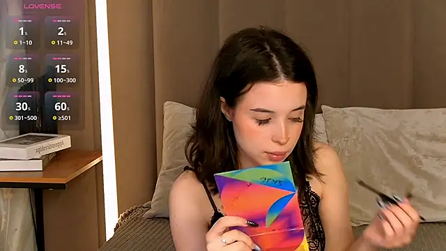 LanaLedger online show from 06.12.26