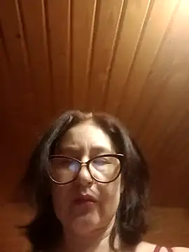 Vikimoon11211 online show from 02.17.26