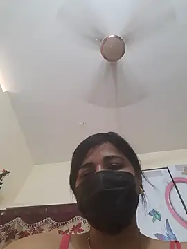 Snapshot of Tamil_Luckly_girl chatting on 04.04.26 Tamil Luckly girl online show from 04.04.26